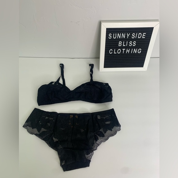 Victoria Secret PINK Black Lace Set Size Small - Picture 1 of 13